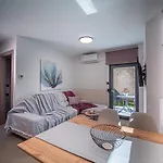 Nestia Urban 3* Volos