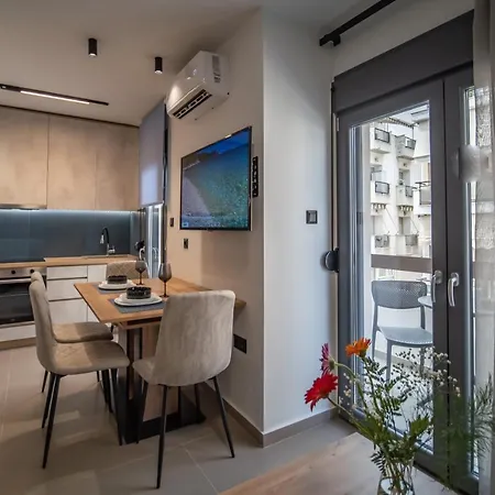 Nestia Urban 4* Volos