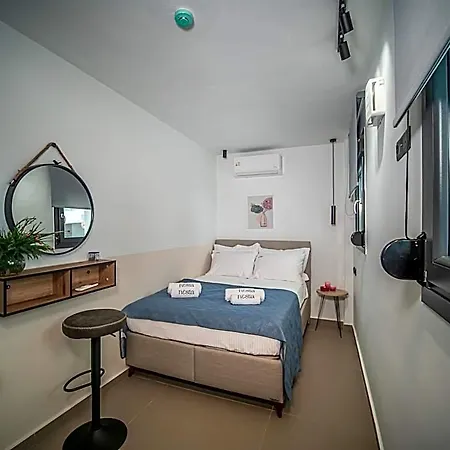 Aparthotel Nestia Urban 4*